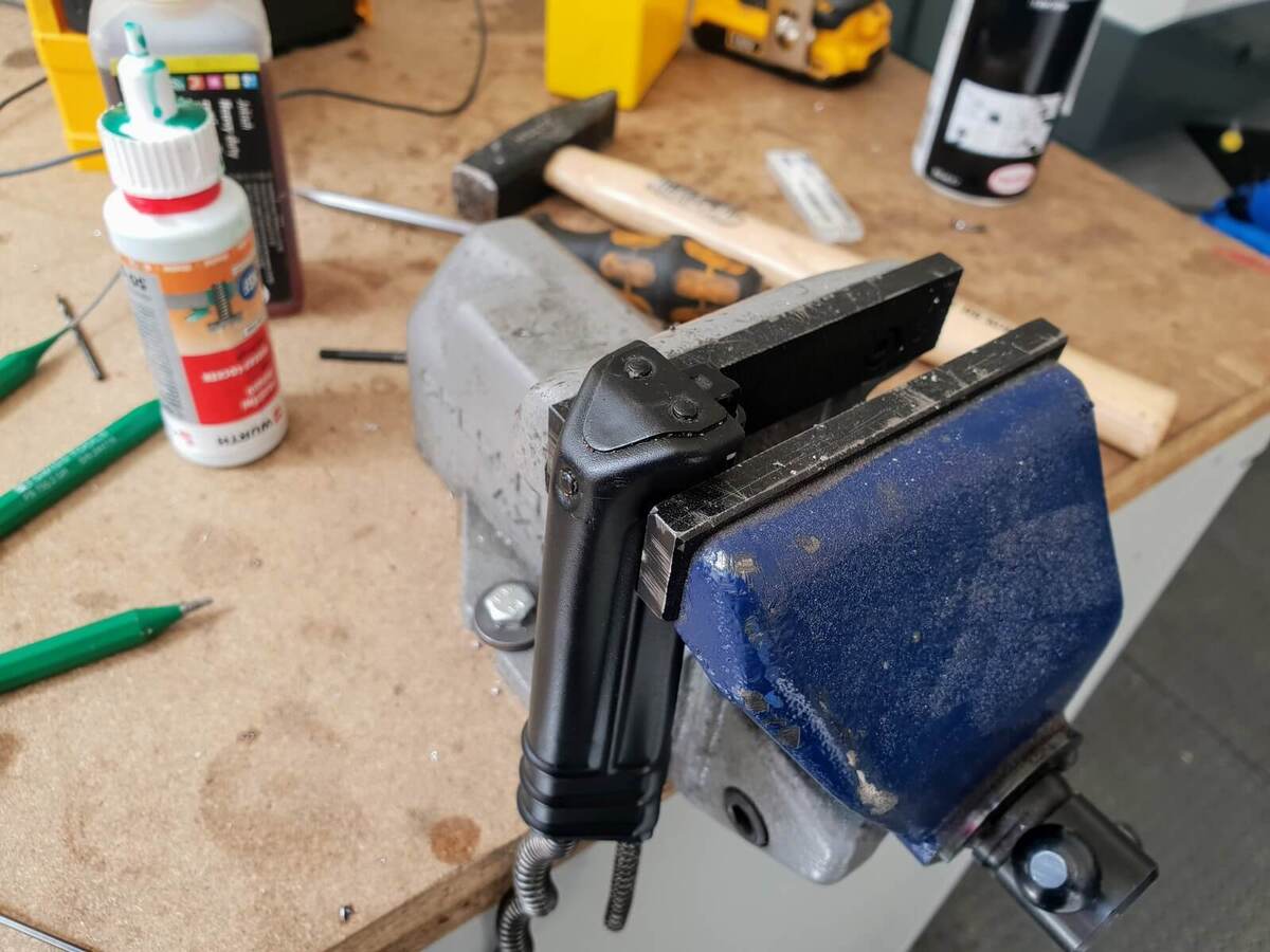1gundocthor-navod-preinstalace-krytu-zaveru-vz-58-1